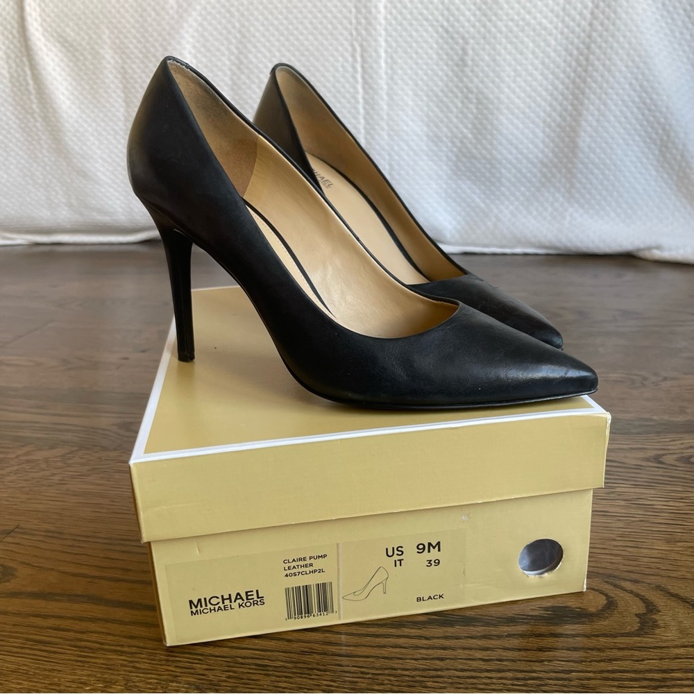 Michael Kors Claire Pump Black Leather in Box